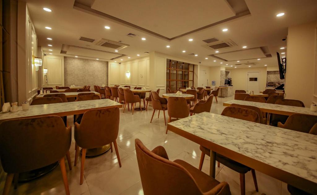 ALKAN PALACE HOTEL
