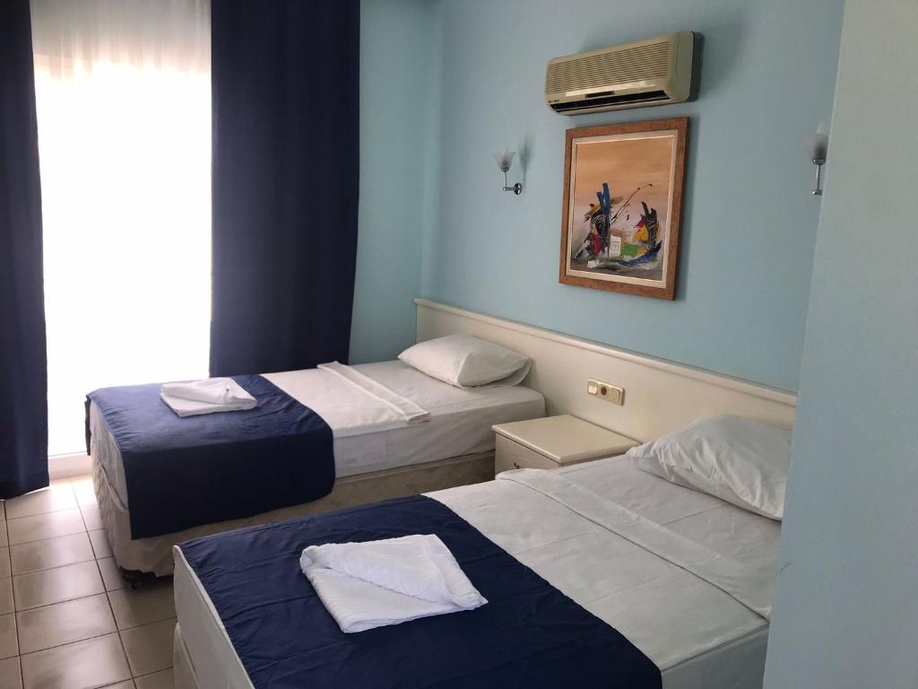 ARES BLUE Hotel