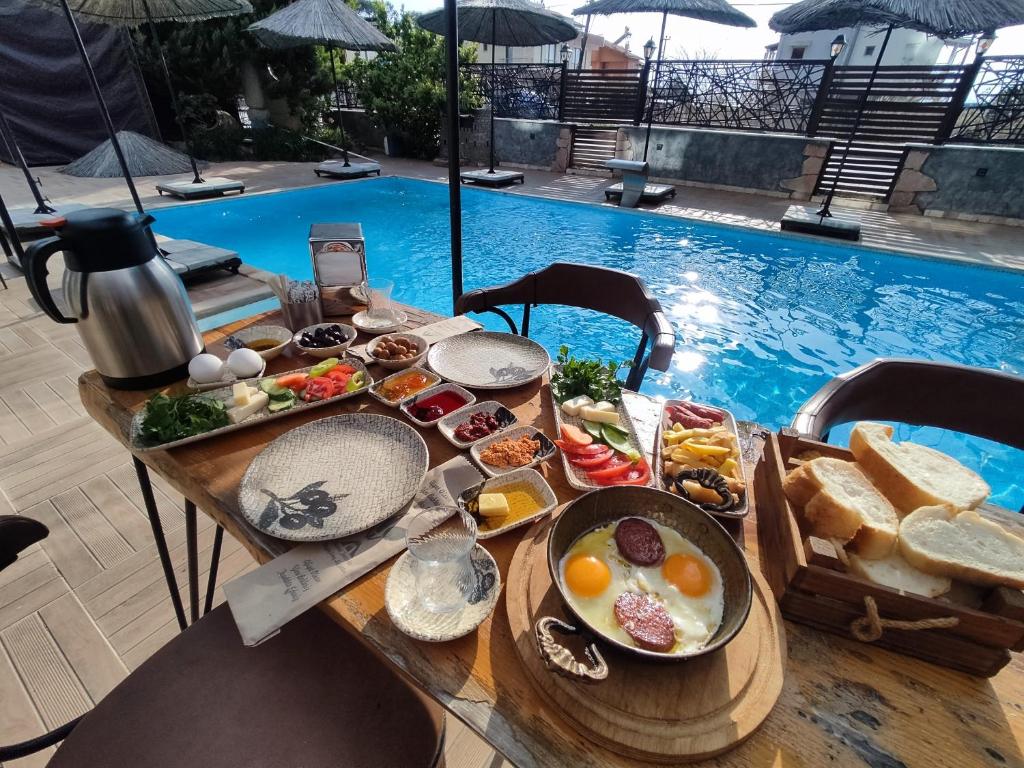 ATERNA HOTEL