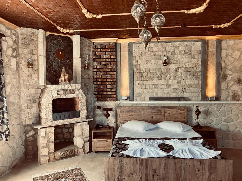 Aysultan Stone House