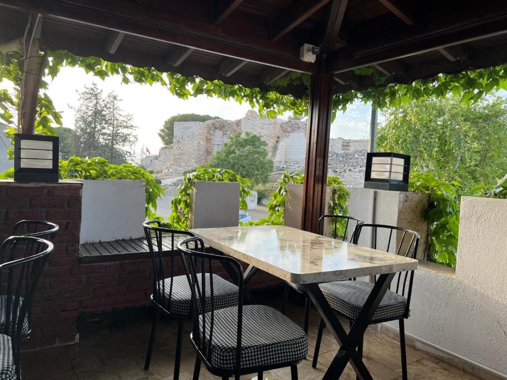 Hotel Bella