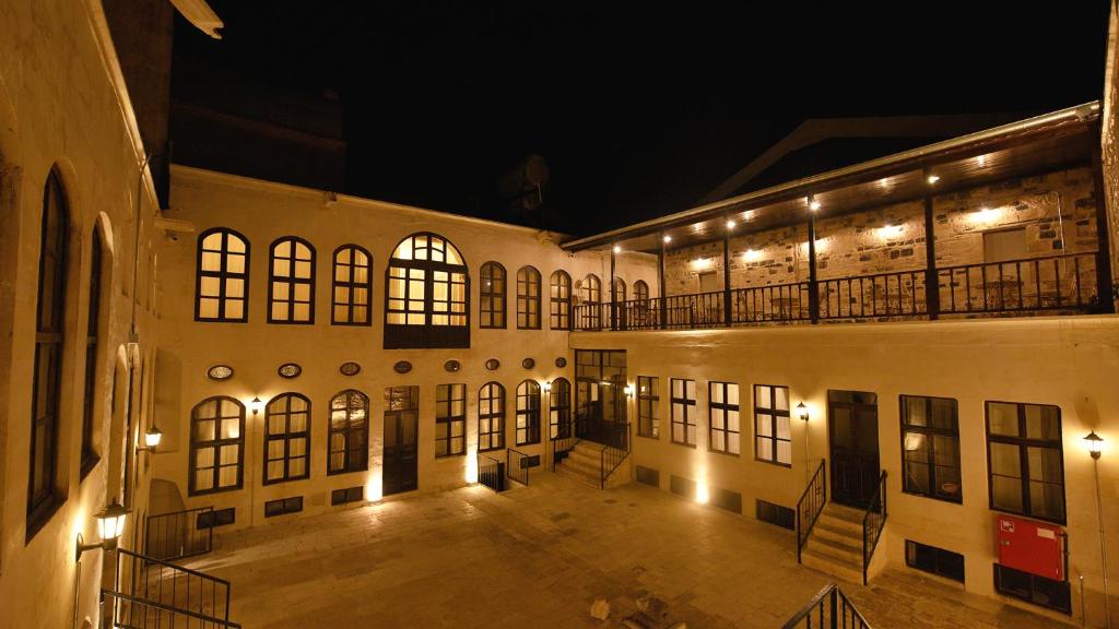 Canbolatpaşa Konağı