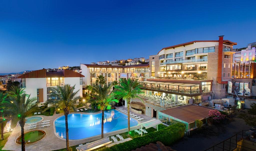 Cicek Apart Hotel