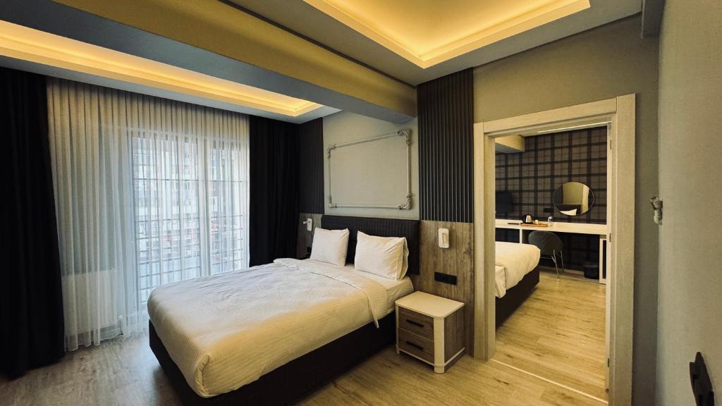 El Baboos Hotel