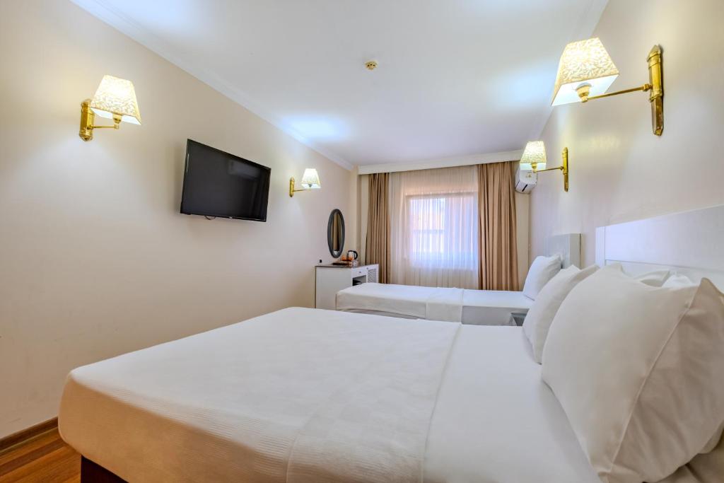 Peak Star Hotel