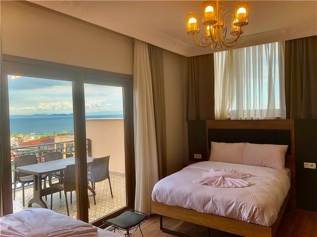 Grand Balyan Hotel & Restaurant