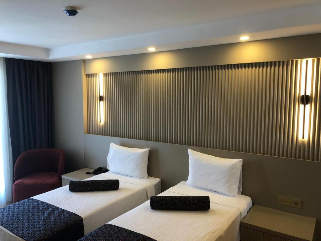 Grand İska Palace