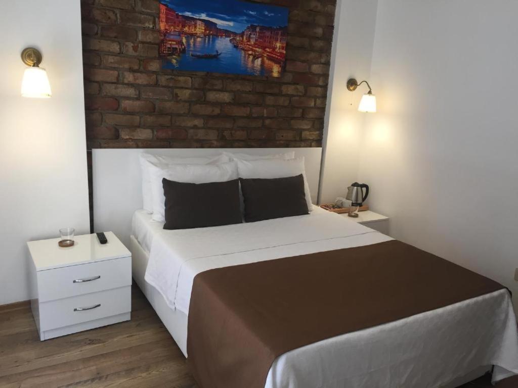 GreenPoint Hotel