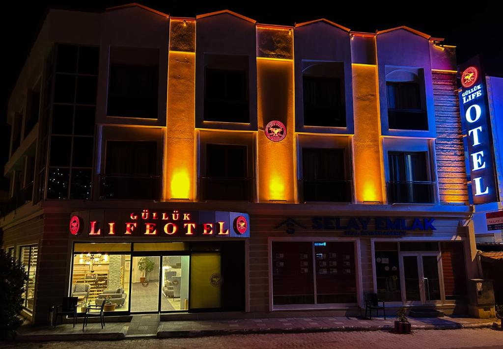 Gulluk Life Hotel