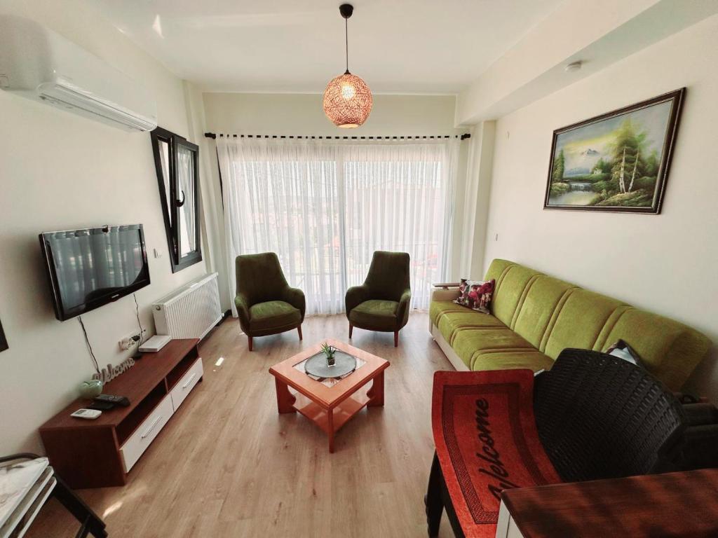 Havuzlu taş villa 2
