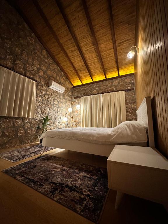 HillStone Adrasan, A premium Stone House