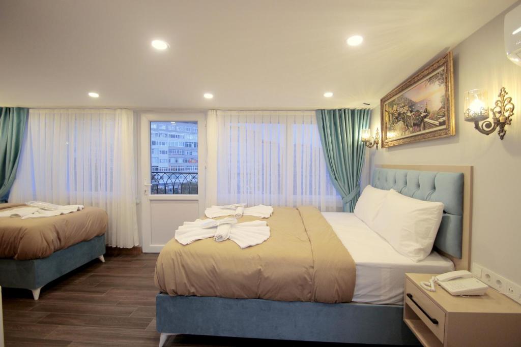 Hira Hotel