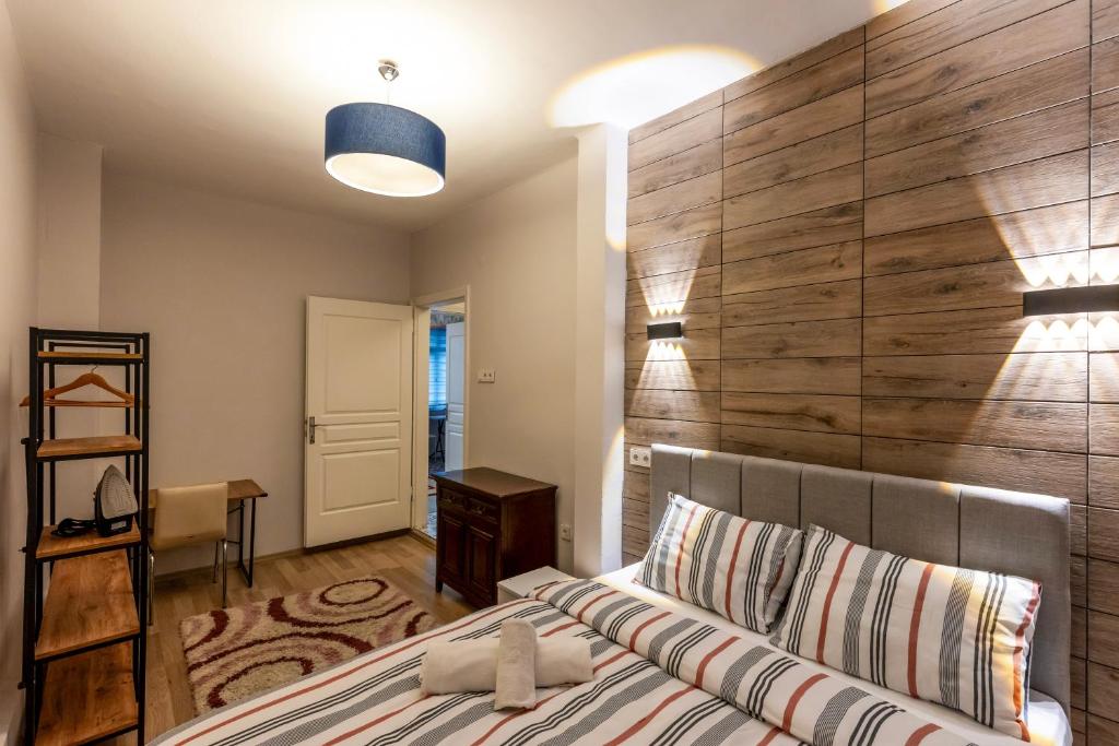 In the center of Taksim and Galataport 2 Bedrooms and 1 Living Room in Apartment