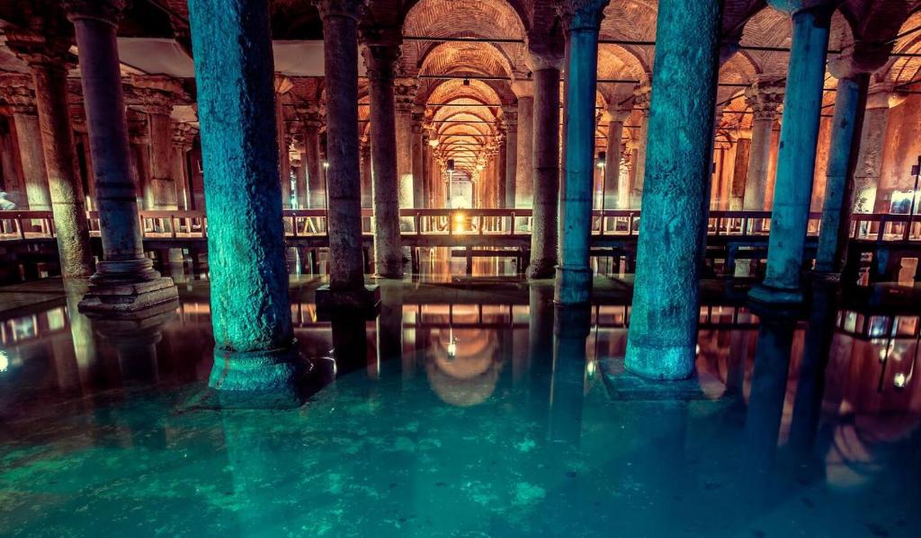 Intimate Studio Hagia Sophia
