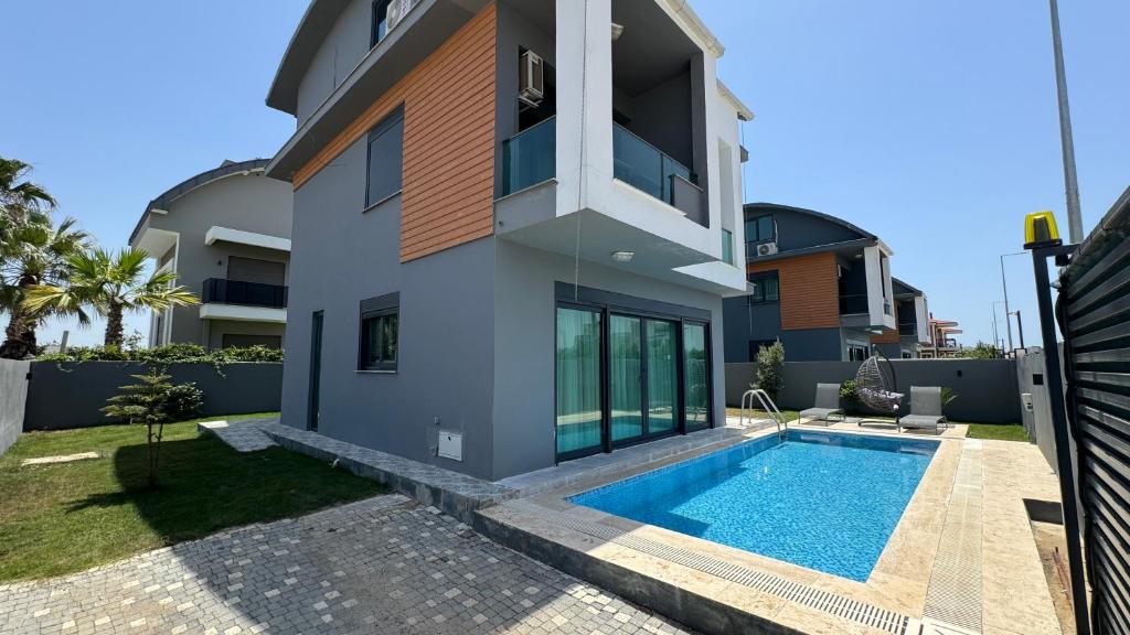 Kadriye Luxury Villa With Detached Pool Elexus 1