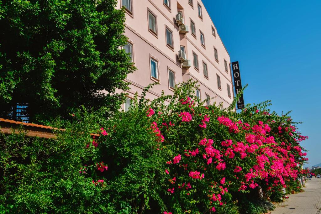 Karacan Park Hotel - Dalaman Airport