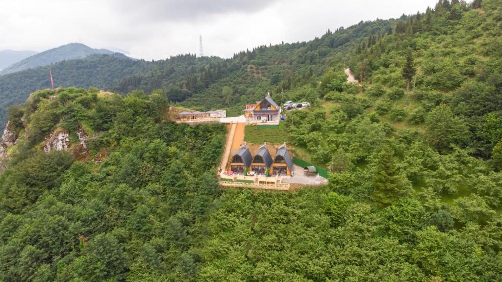 Kartal Tepesi Bungalov & Restaurant