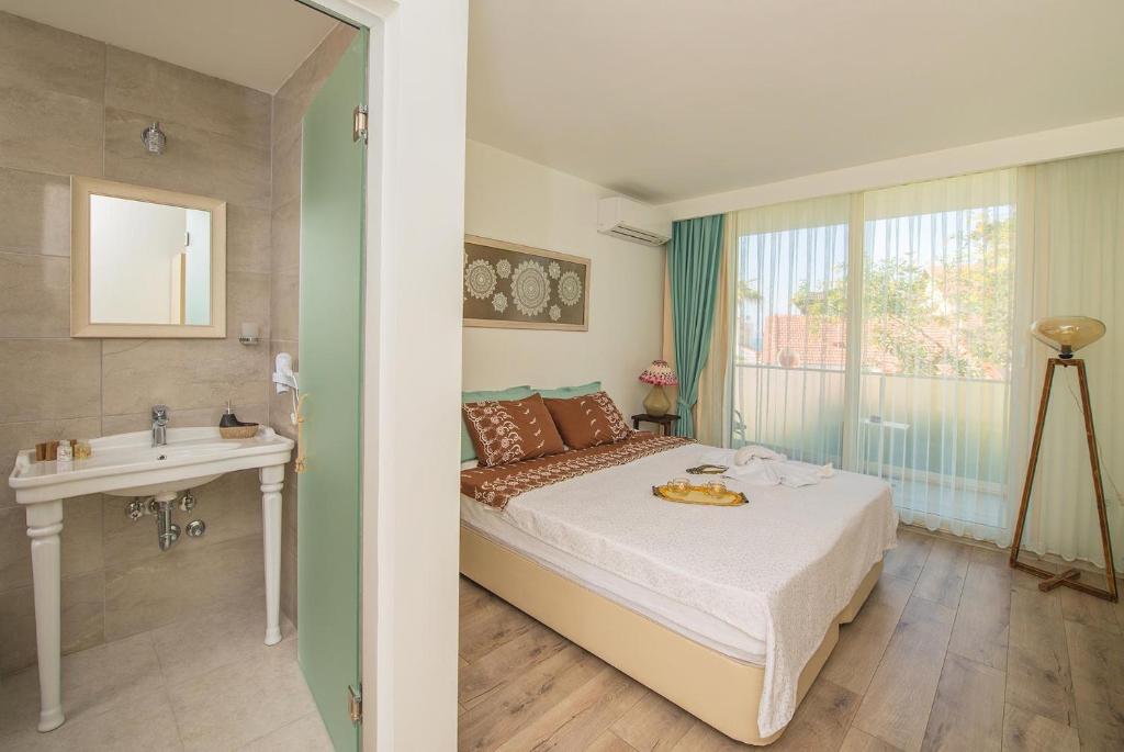 Kerman Hotel