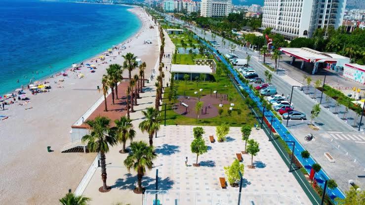 Lori hotels