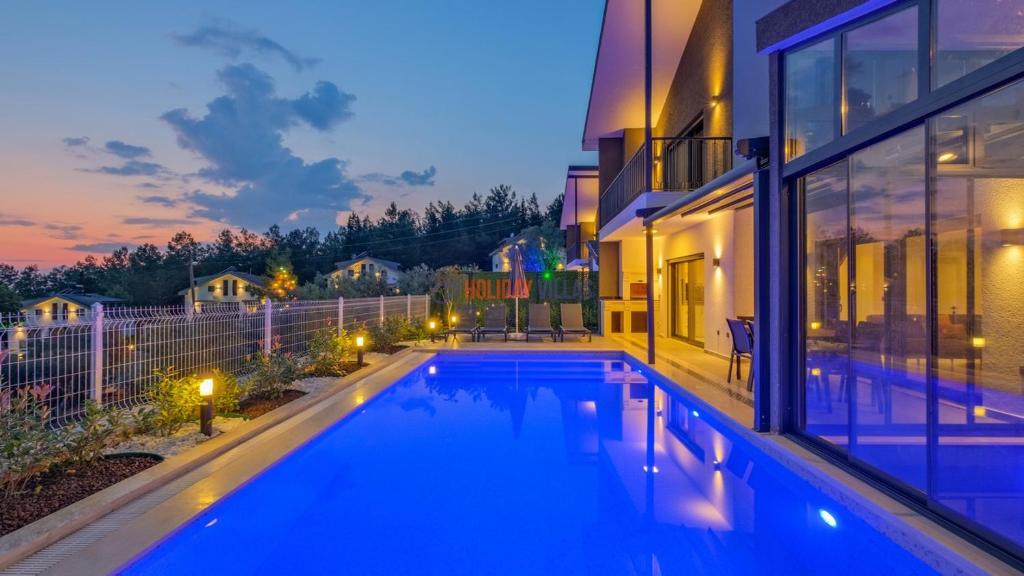 LADIN VILLA