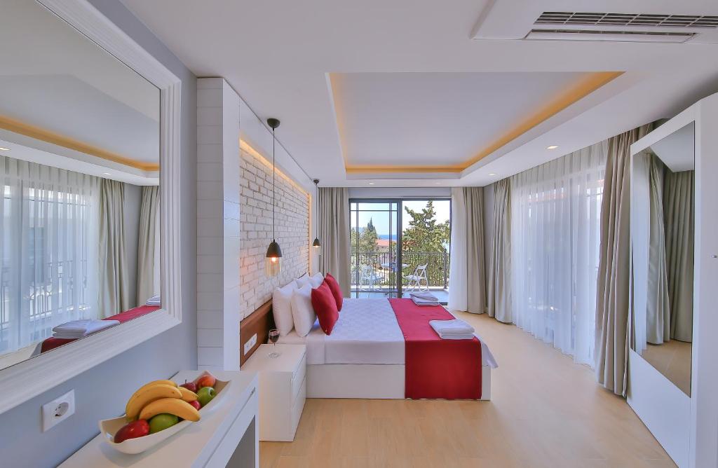 Lale Hotel