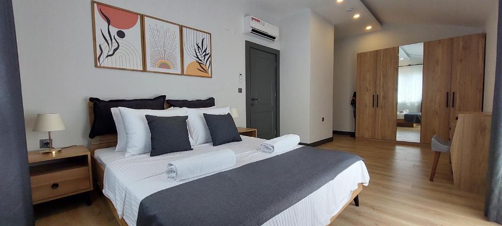 New Flat with Big Living Spaces 4 Near By Lara Beach