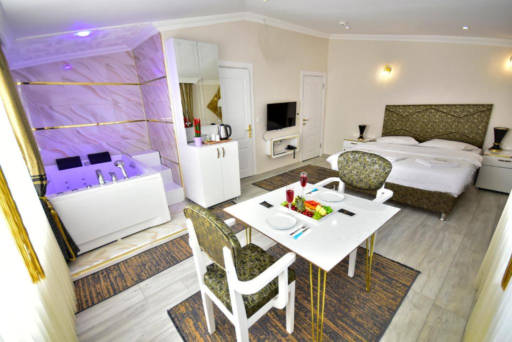 LOCA Suit LİFE AİRPORT HOTEL