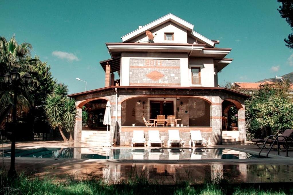 Luxury Villa Neighboring Oludeniz