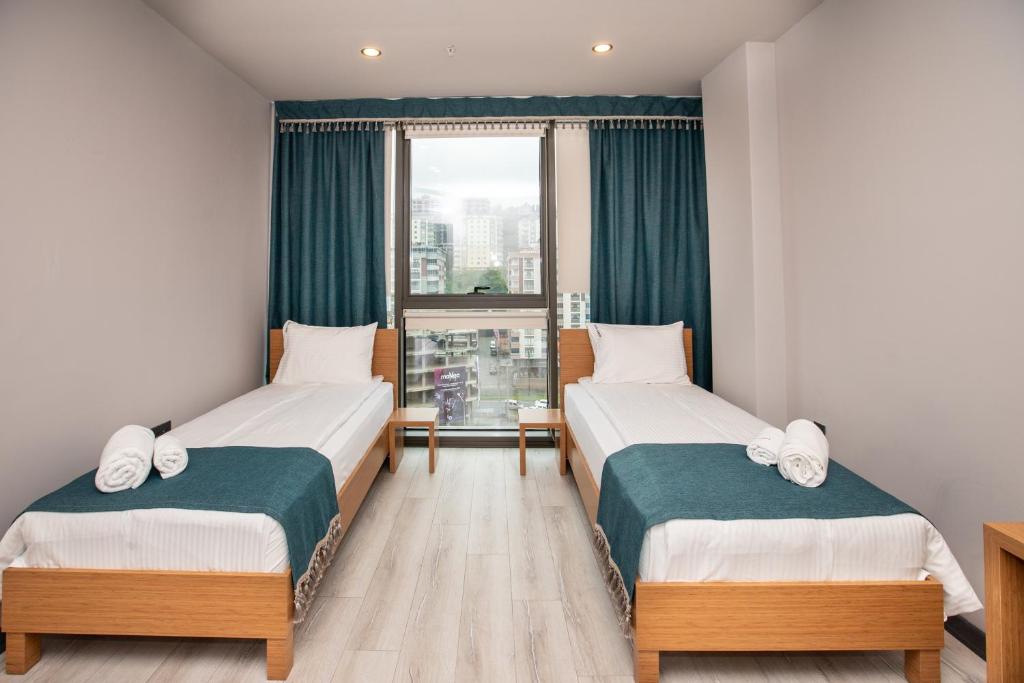 Marina Green Suite & Residence