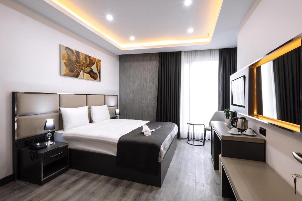 Meyzi Hotel