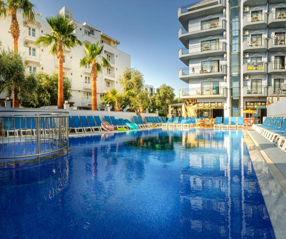 Mutlu Hotel