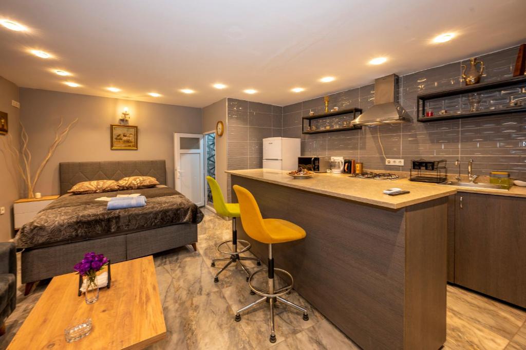 MYMOON Residence