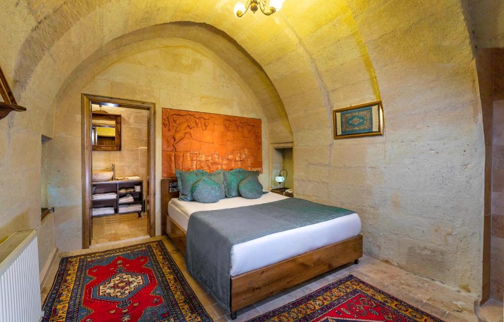 Adora Cave Suites -