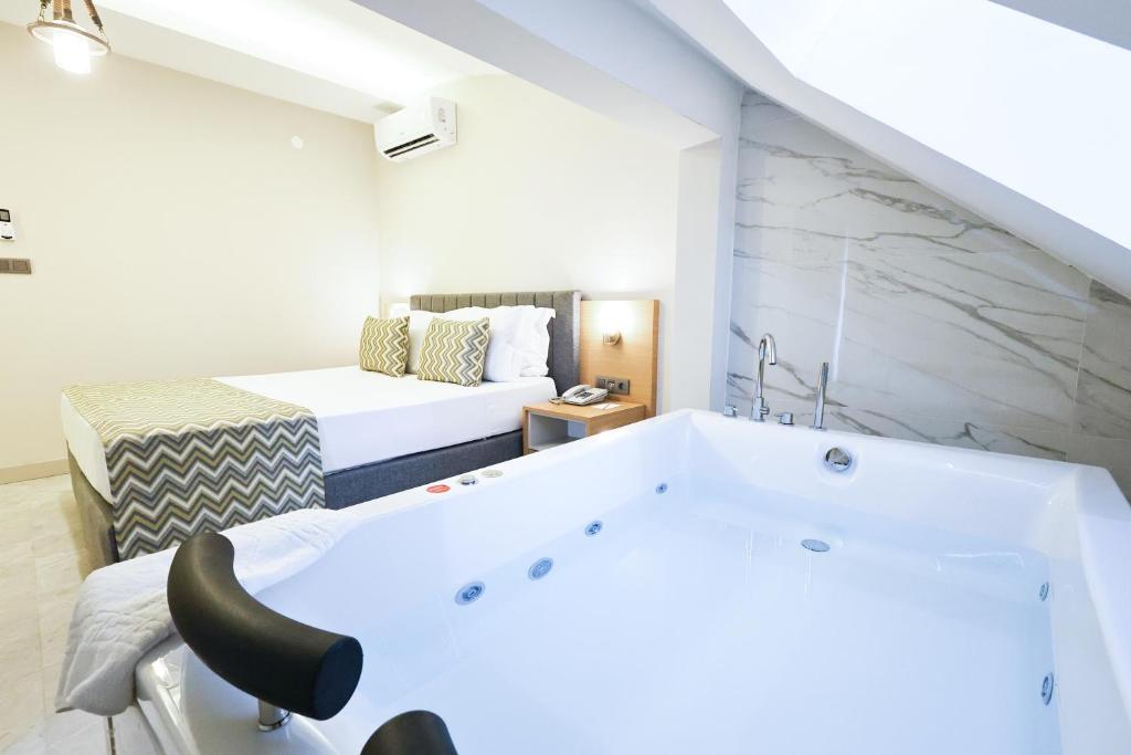 Livia Residence