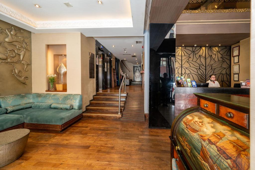 Pera Tulip Hotel & Spa