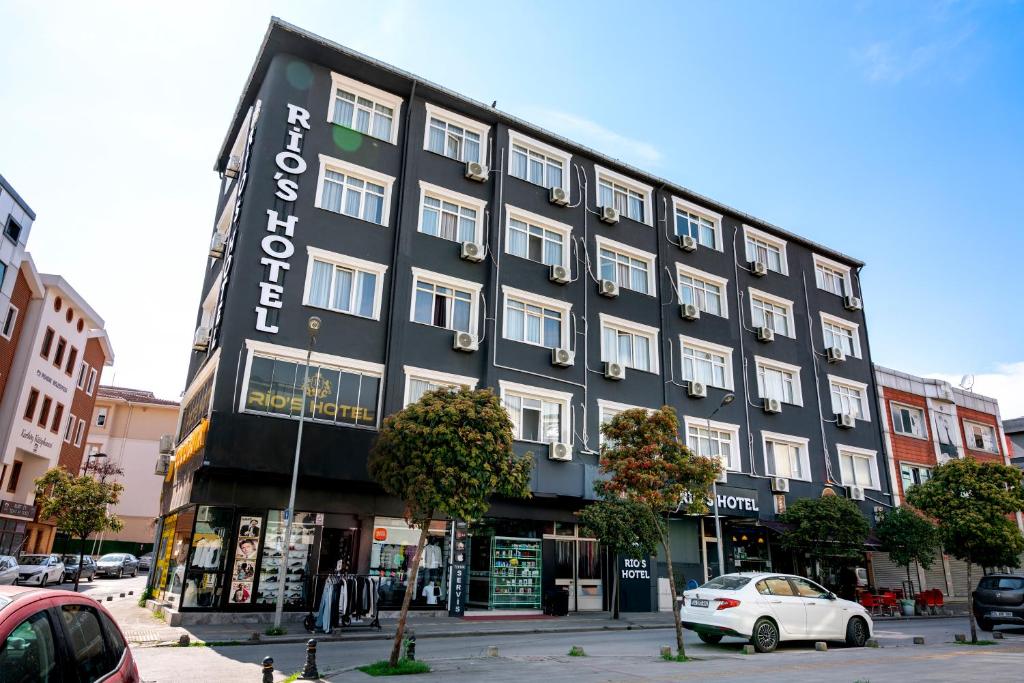 Rio's Hotel AİRPORT