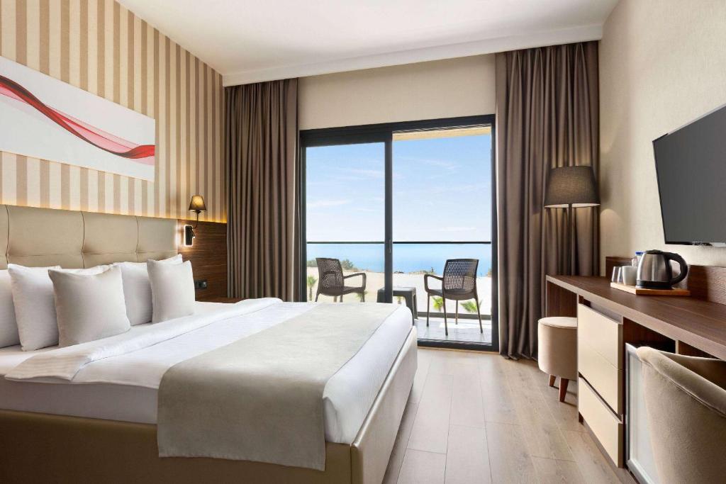 River & Sea Villa