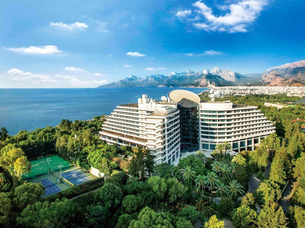 Rixos Downtown Antalya - The Land Of Legends Access