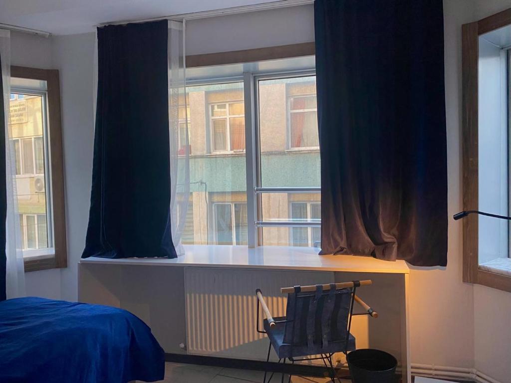 Room in a digital nomad house 104