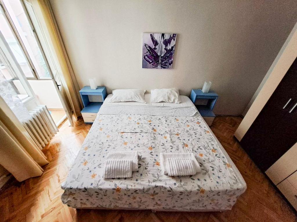 Spacious and Bright Apartment - Dirim House