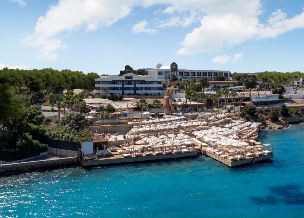 Enki Spinoza Thermal Resort Hotel