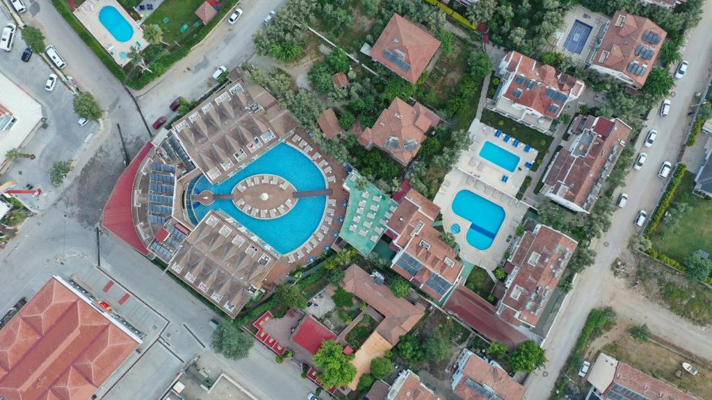 Tonoz Beach Hotel