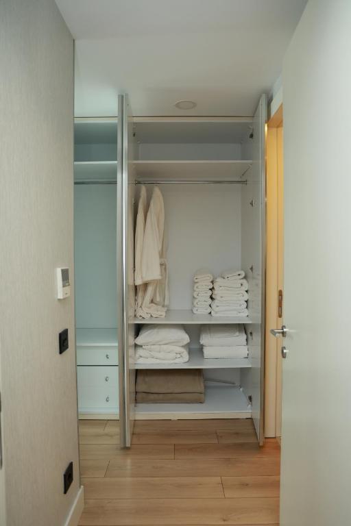 Lovely Two Bedroom Appartment Istanbul