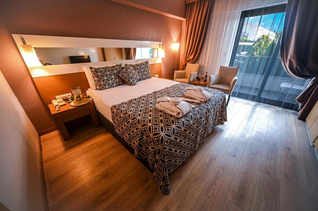 Tripolis Hotel