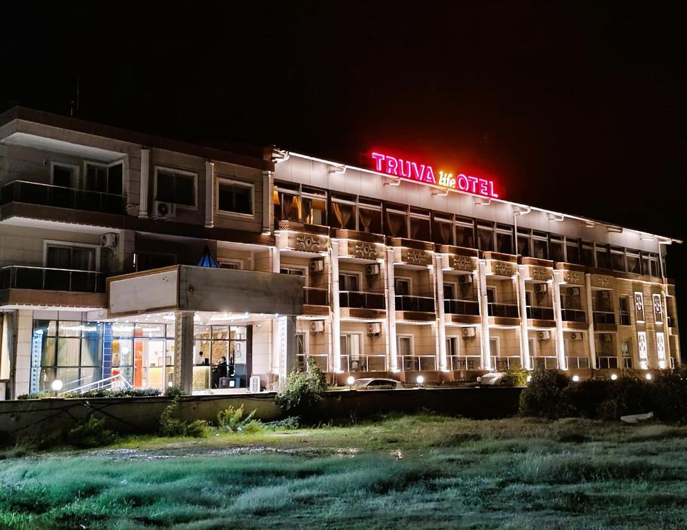 Truva Life Hotel