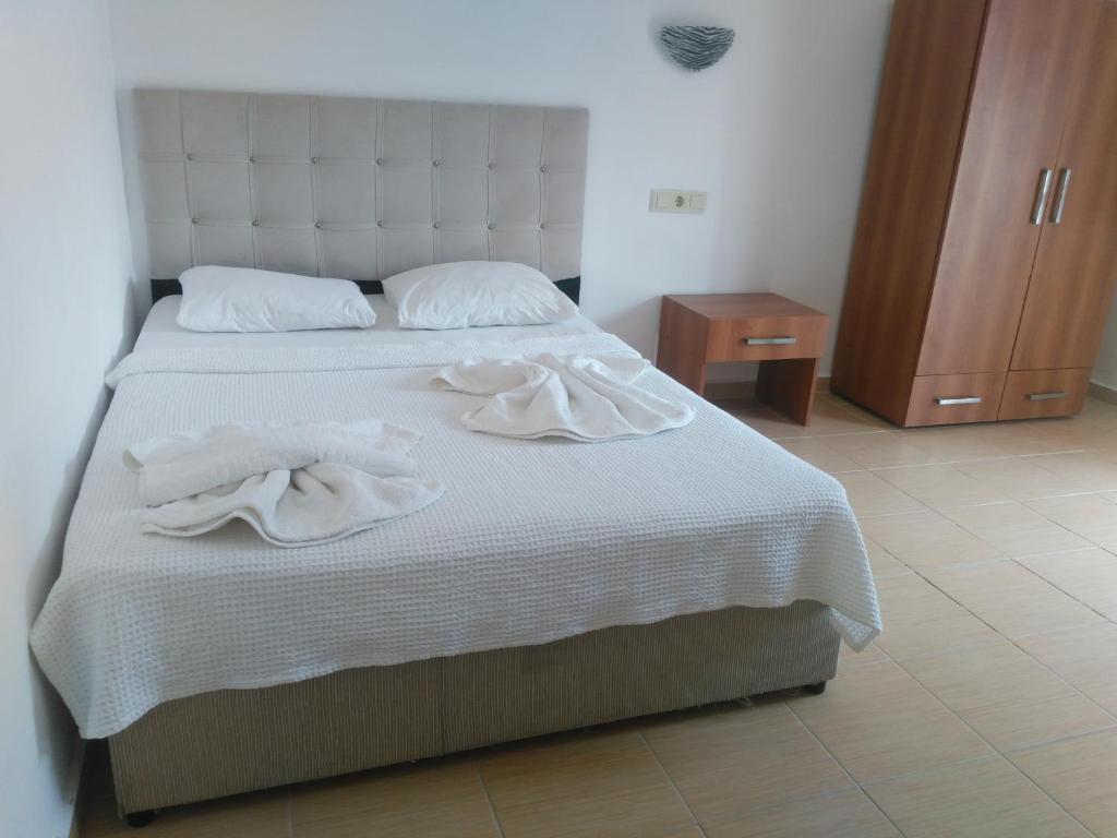 UĞUR BEACH HOTEL