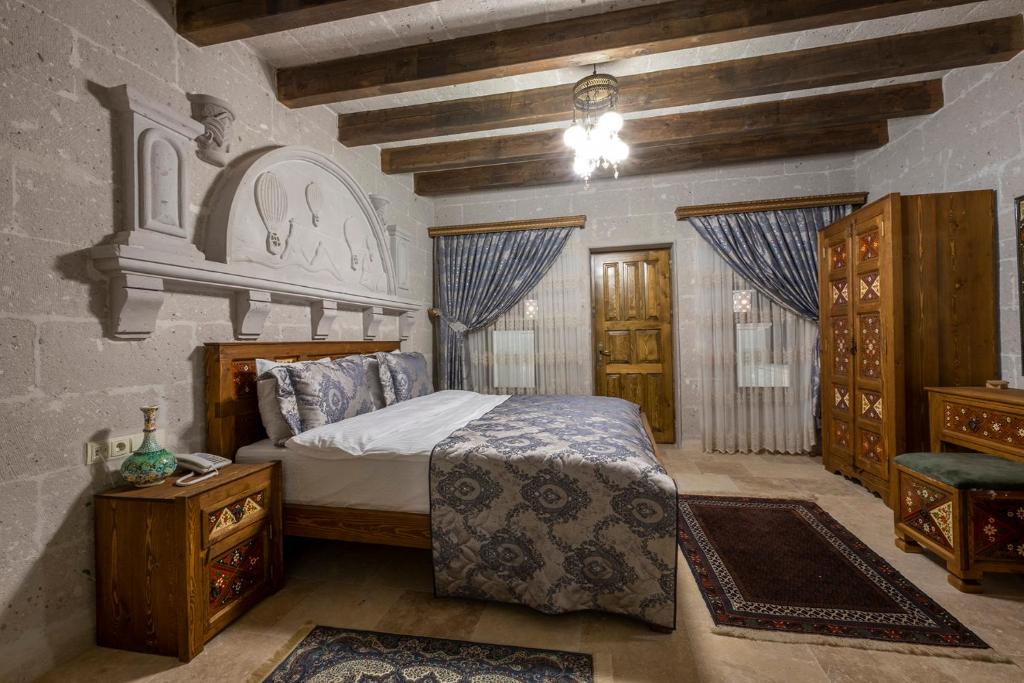 Underground Cave Suites Hotel