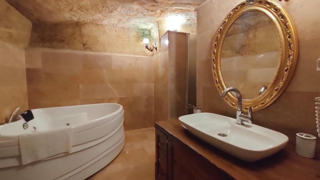 Ürgüp Inn Cave Hotel