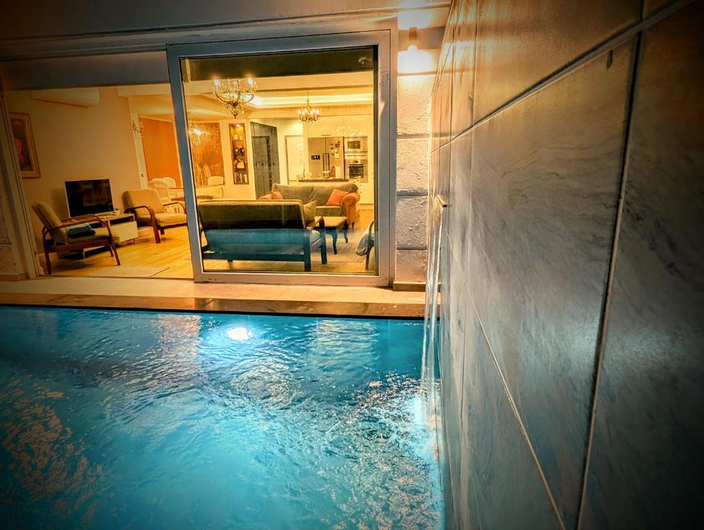 Villa ATLAS