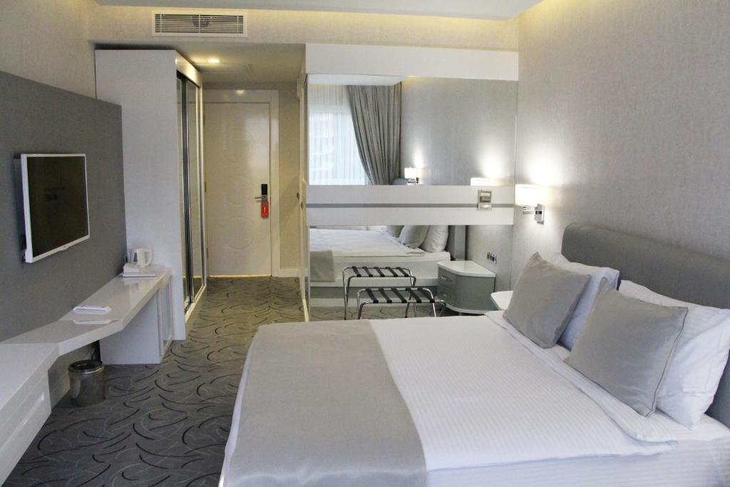 White Line Boutique Hotel